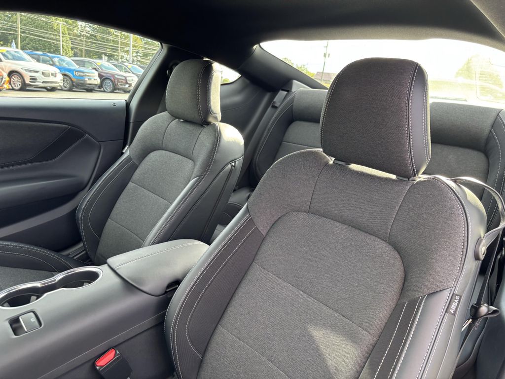 2024 FORD MUSTANG GT 照片 15