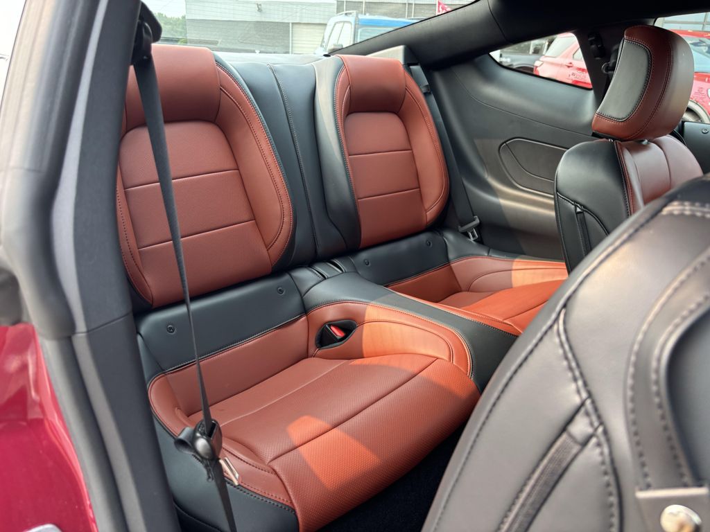 2025 FORD MUSTANG ECOBOOST PREMIUM — миниатюра 30