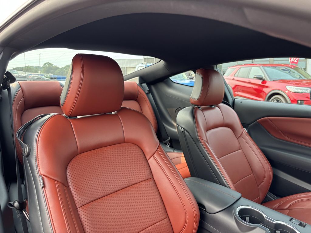 2025 FORD MUSTANG ECOBOOST PREMIUM — миниатюра 31