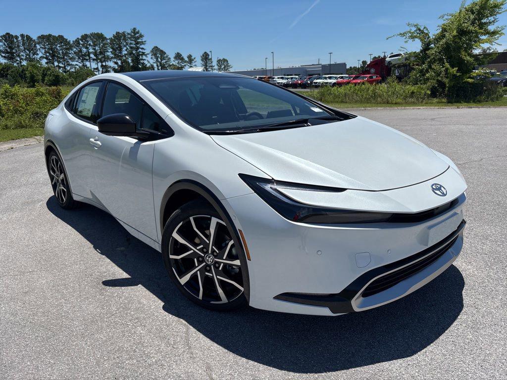 New 2026 Toyota Prius Plug-In Hybrid XSE Premium