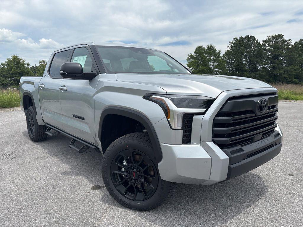 New 2026 Toyota Tundra SR5