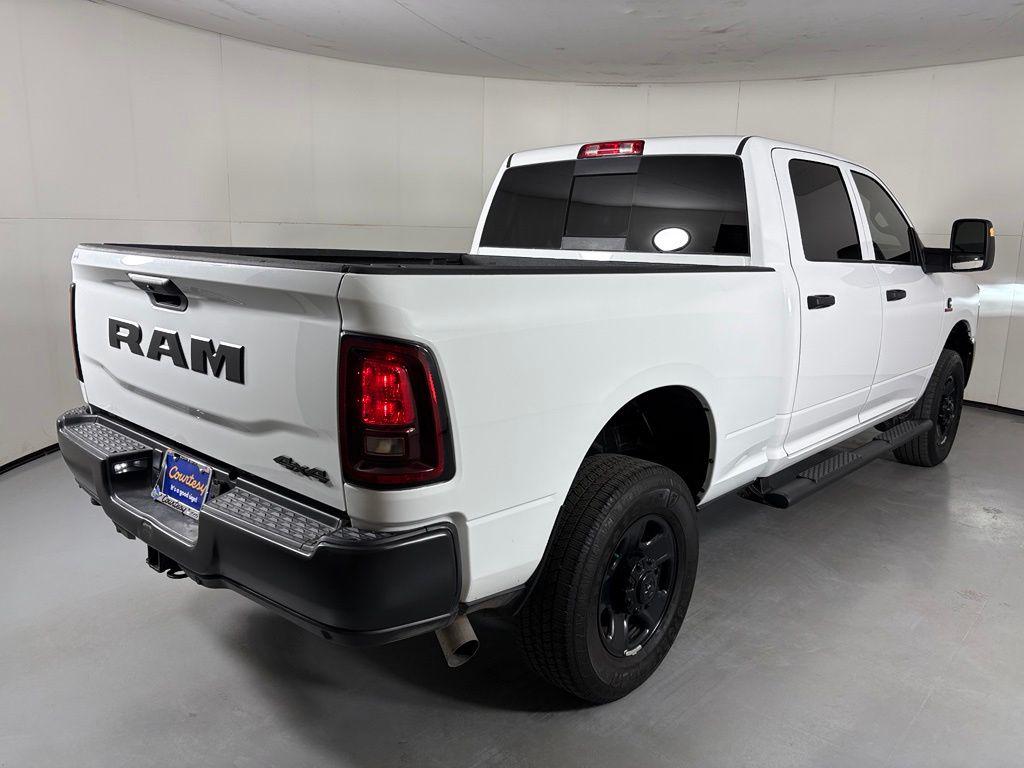 2026 RAM 2500 TRADESMAN CREW CAB 4X4 6'4' BOX — фото 8