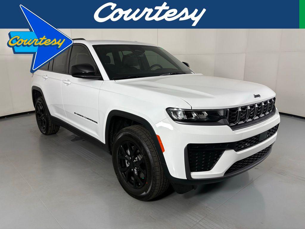 New 2026 Jeep Grand Cherokee Altitude
