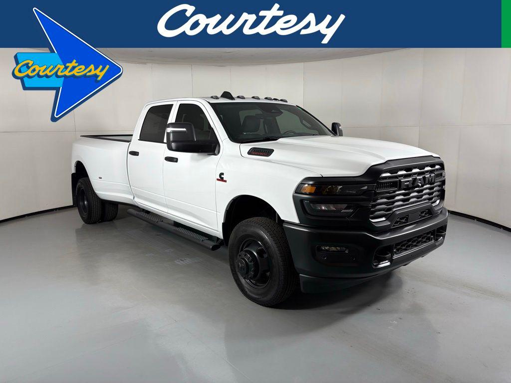 New 2026 RAM 3500 Tradesman Crew Cab 4x4 8' Box