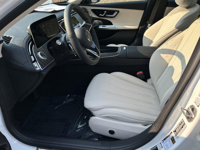 صورة مصغرة 20 لـ 2027 Mercedes-BENZ E-CLASS