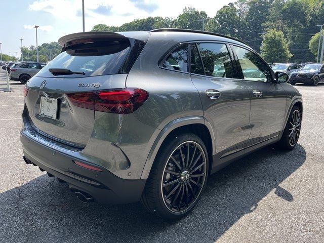 2026 Mercedes-BENZ AMG GLA 35 BASE — фото 7