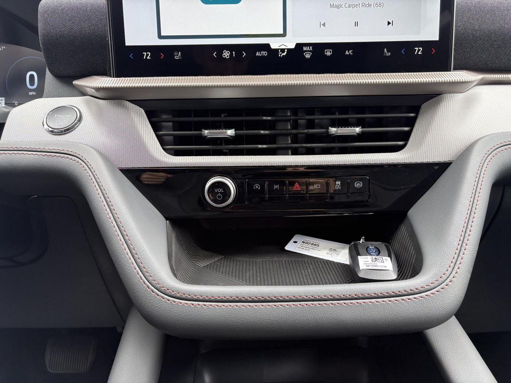2026 FORD EXPLORER ACTIVE 缩略图 15