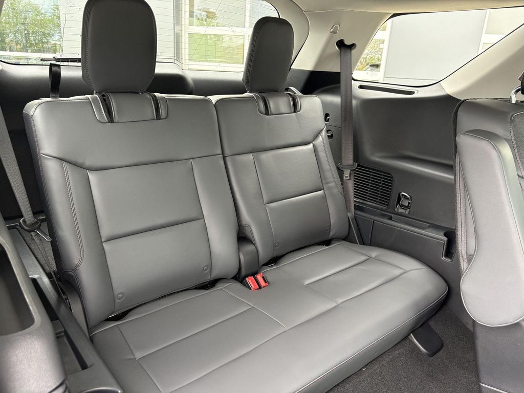 2026 FORD EXPLORER ACTIVE 缩略图 21