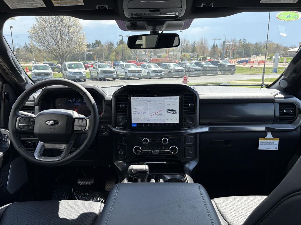 FORD F-150 LARIAT - 10
