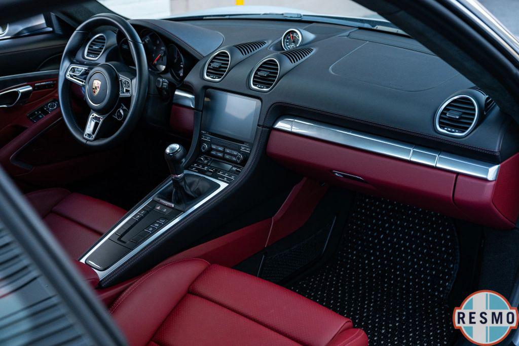 صورة مصغرة 73 لـ 2023 Porsche 718 CAYMAN GTS 4.0