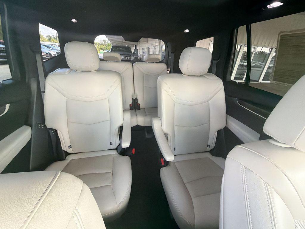 صورة 15 لـ 2021 Cadillac XT6 SPORT AWD