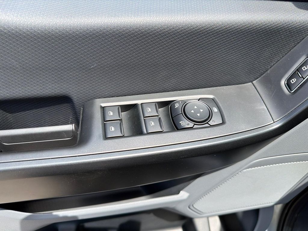 صورة مصغرة 17 لـ 2026 FORD F-150 XL