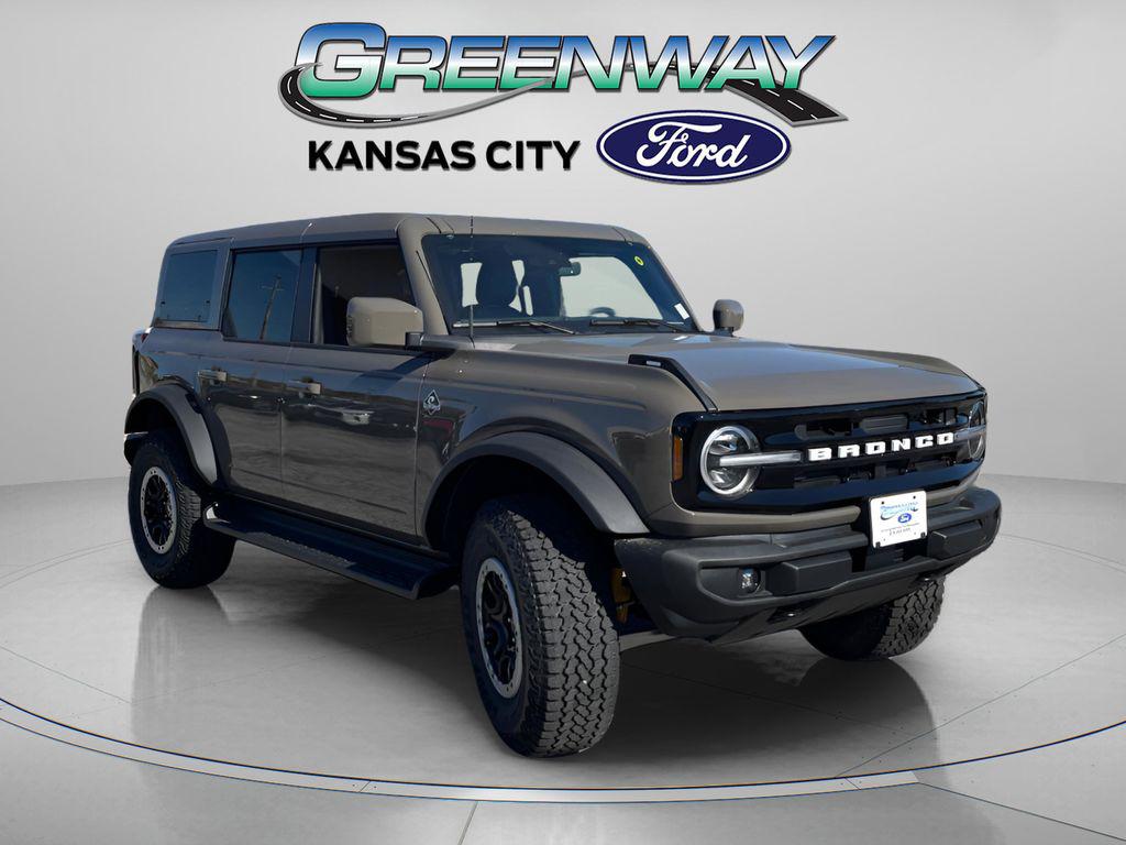New 2025 Ford Bronco Outer Banks