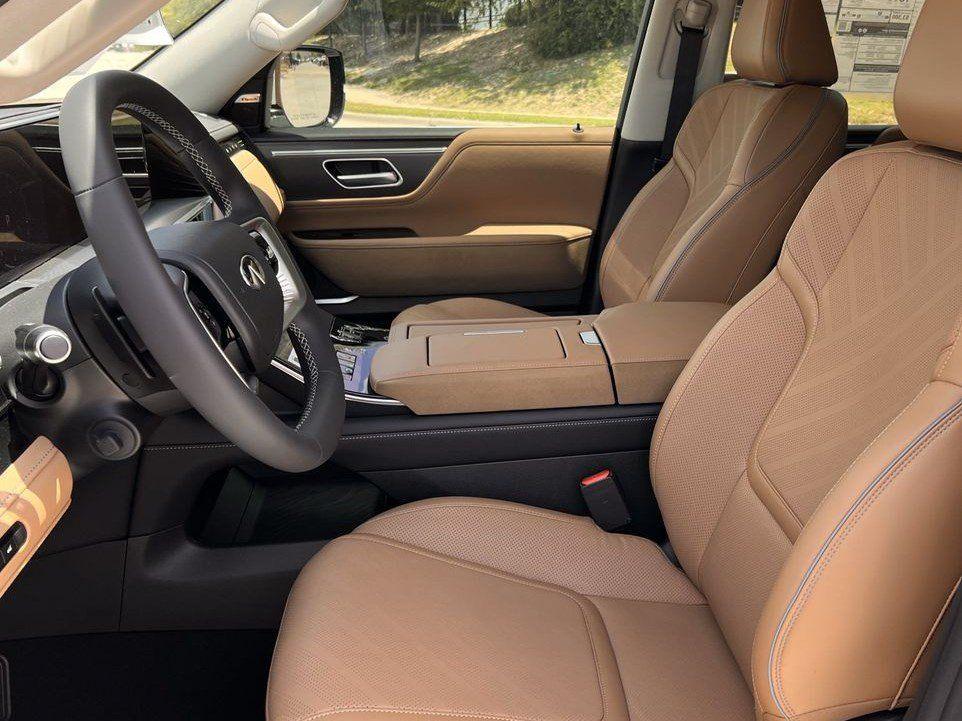صورة مصغرة 21 لـ 2027 Infiniti QX80 LUXE