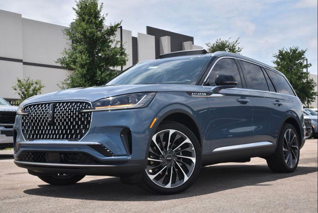 New 2026 Lincoln Aviator Reserve AWD