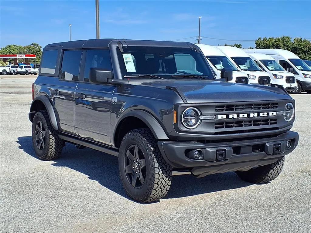 FORD BRONCO - 10