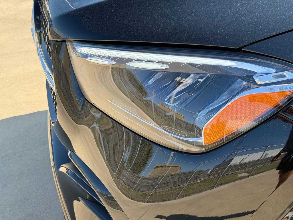 MERCEDES-BENZ GLE - 10