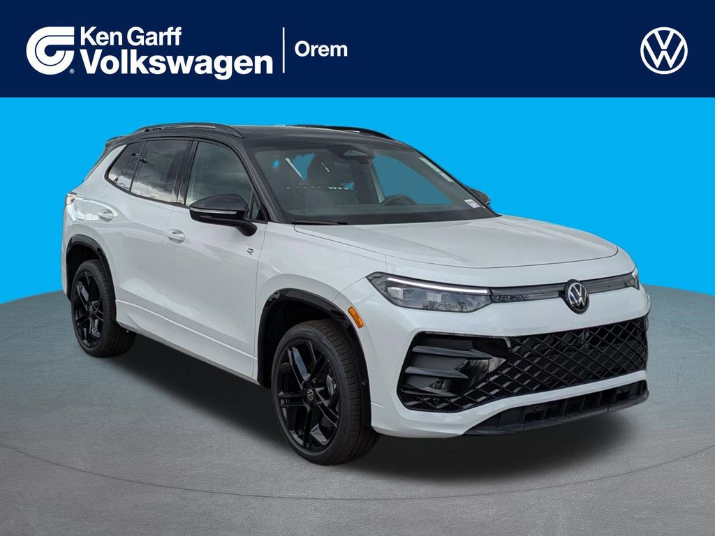New 2026 Volkswagen Tiguan 2.0T SE R-Line Black 4MOTION