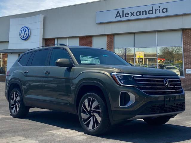 New 2026 Volkswagen Atlas 2.0T SE w/Technology 4MOTION