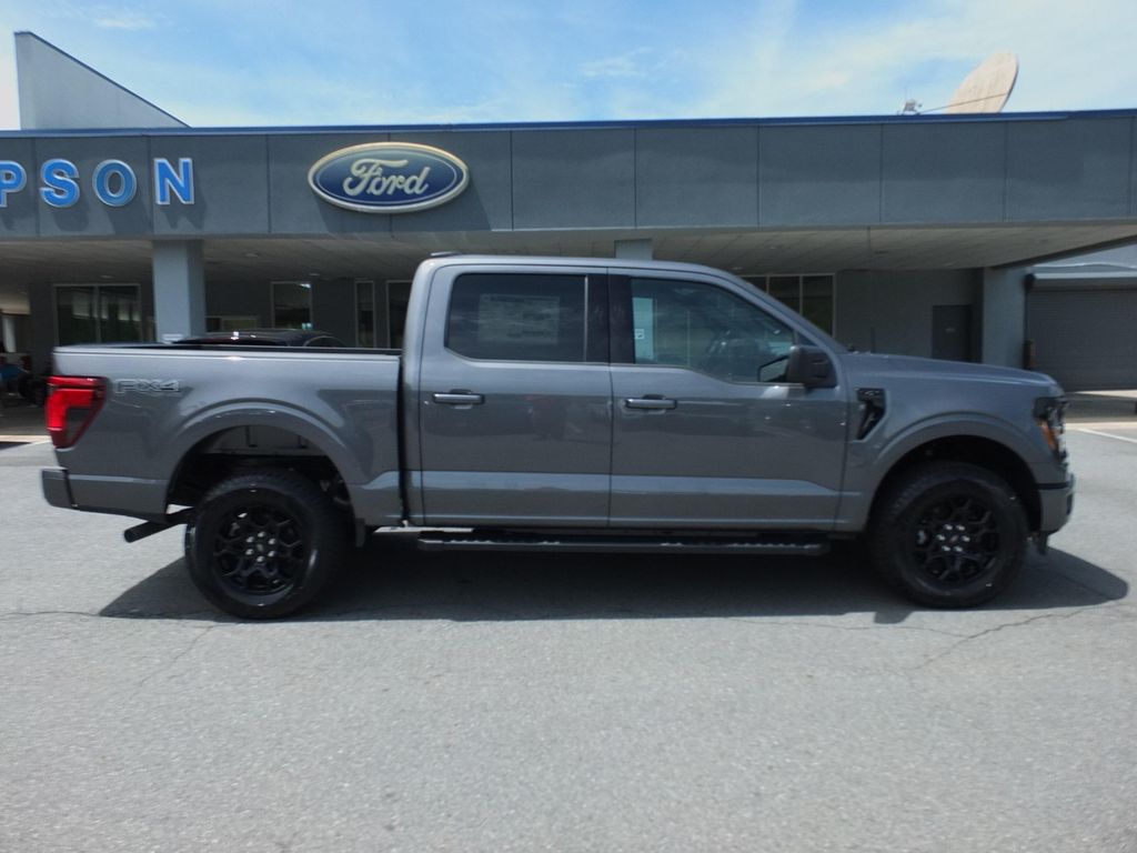FORD F-150 XLT - 9
