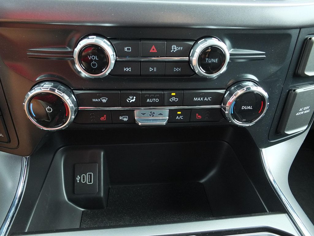 صورة مصغرة 24 لـ 2026 FORD F-150 XLT