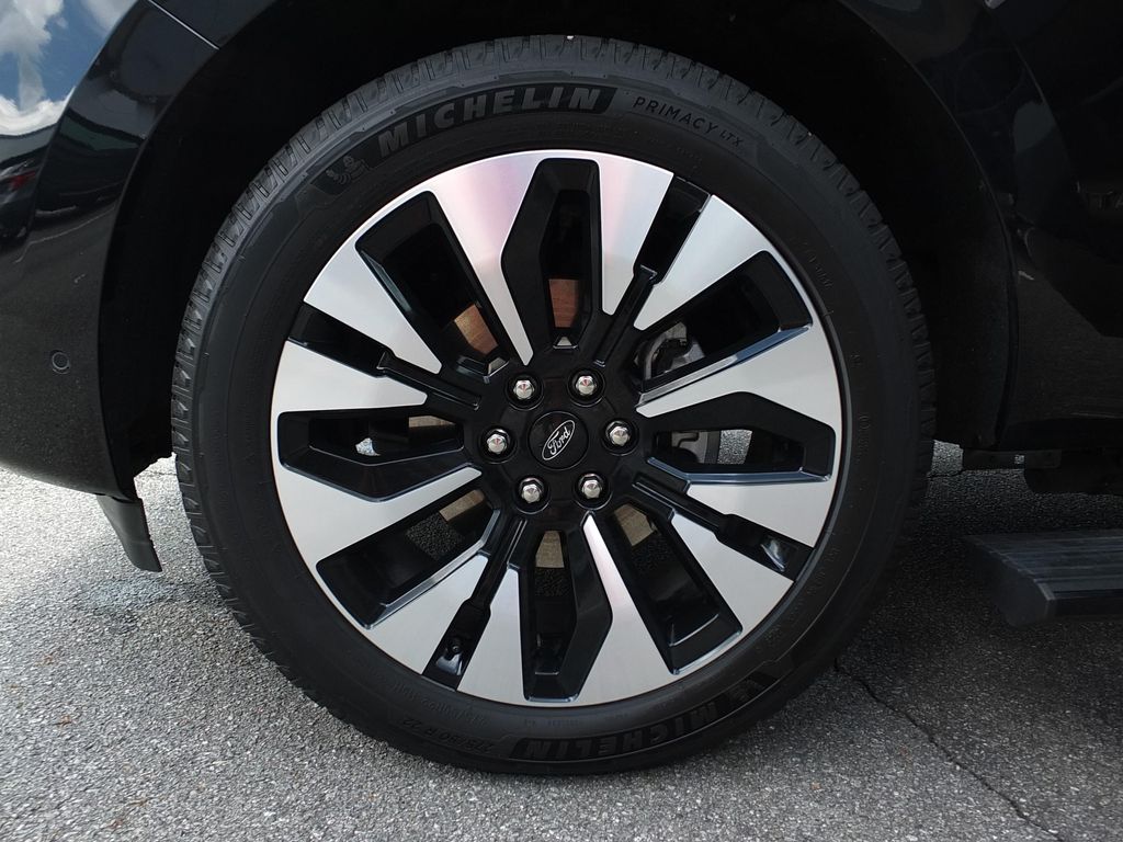 صورة مصغرة 11 لـ 2025 FORD EXPEDITION PLATINUM