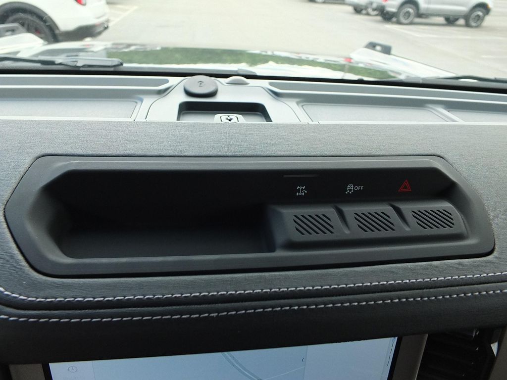 2026 FORD BRONCO OUTER BANKS 缩略图 26