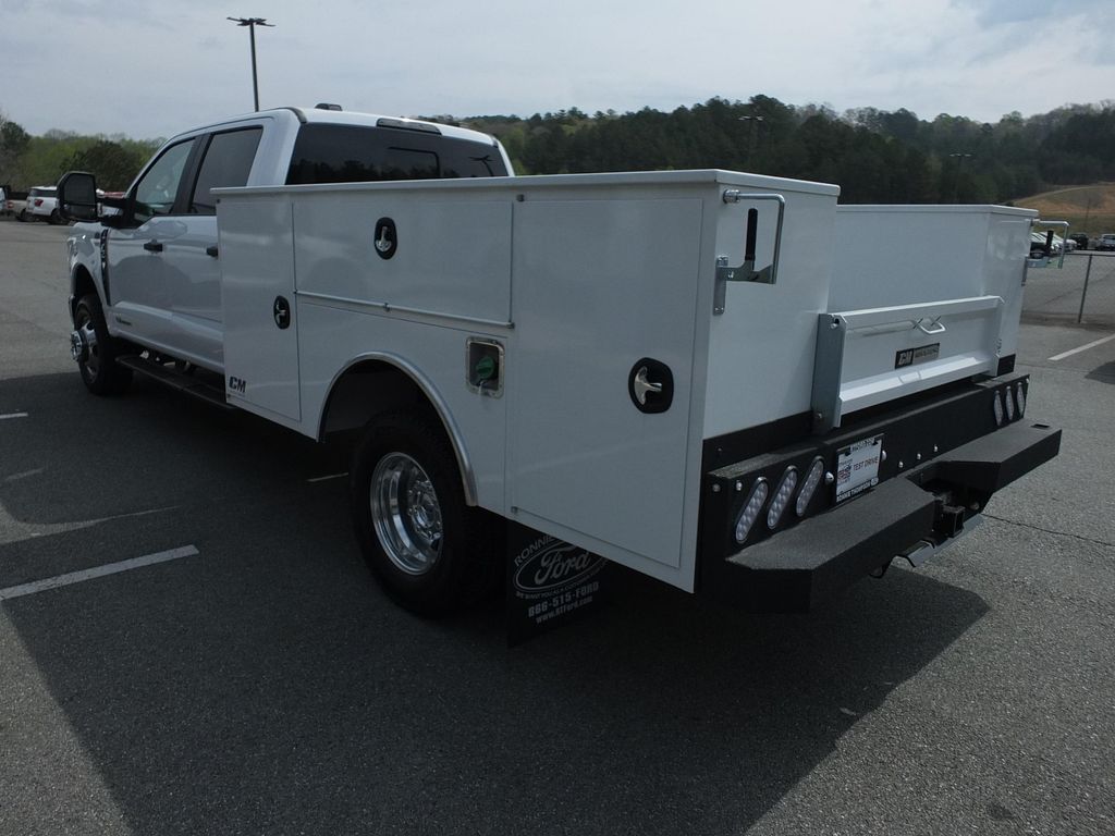 صورة 5 لـ 2026 FORD F-350 XL