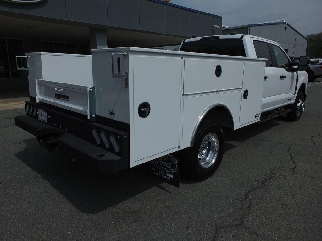 صورة 3 لـ 2026 FORD F-350 XL