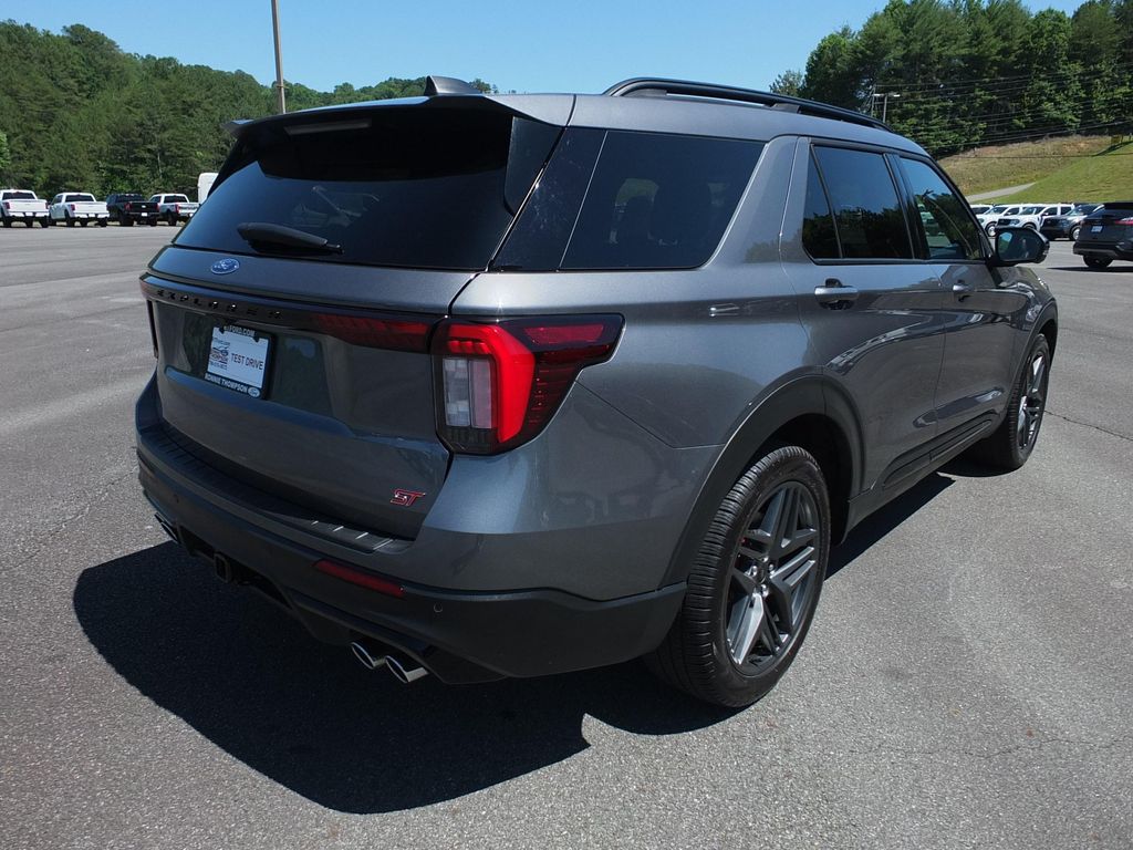 2025 FORD EXPLORER ST 缩略图 3