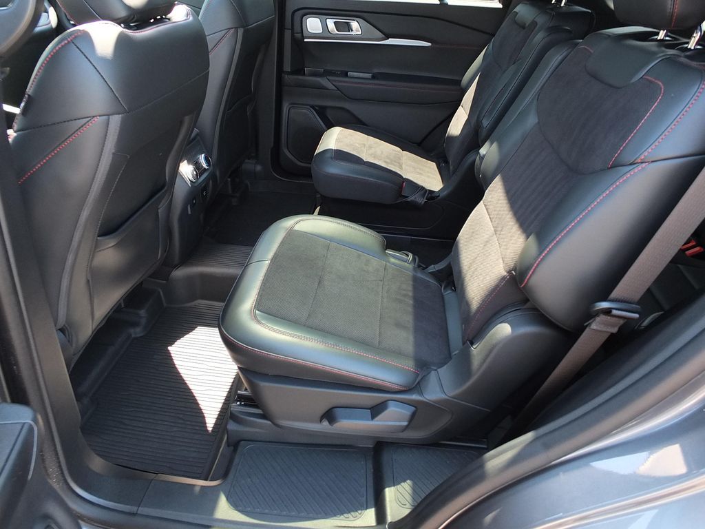 2025 FORD EXPLORER ST 缩略图 13