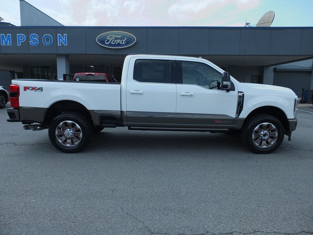 2026 FORD F-350 KING RANCH 照片 2