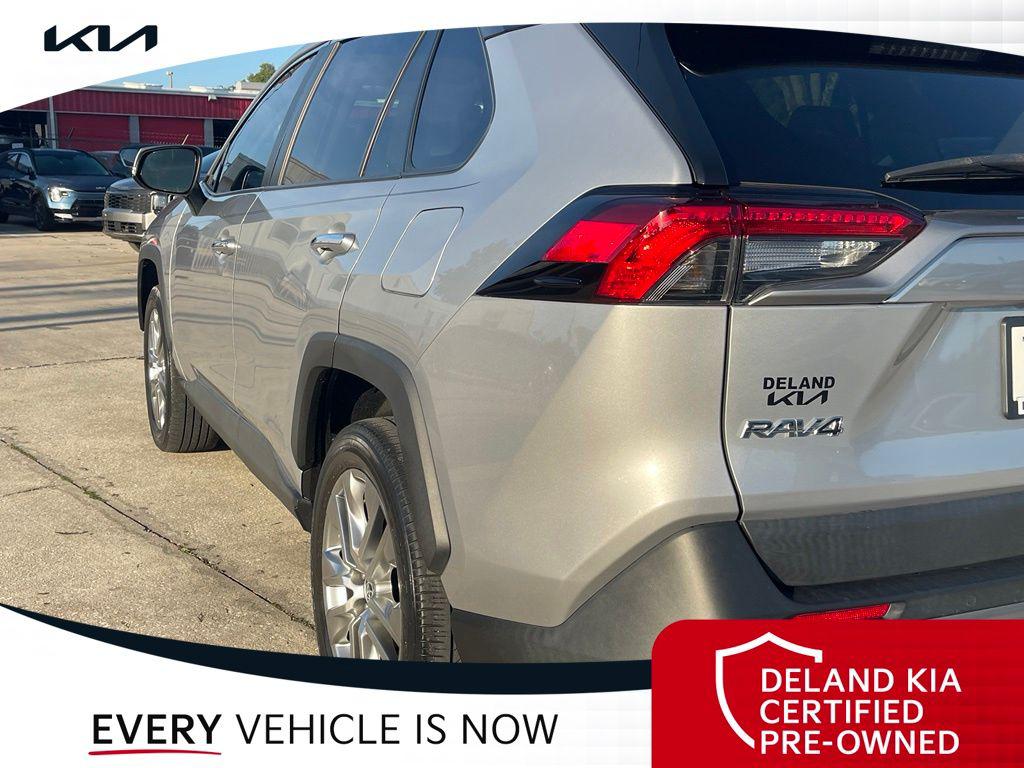 صورة مصغرة 13 لـ 2023 Toyota RAV4 LIMITED