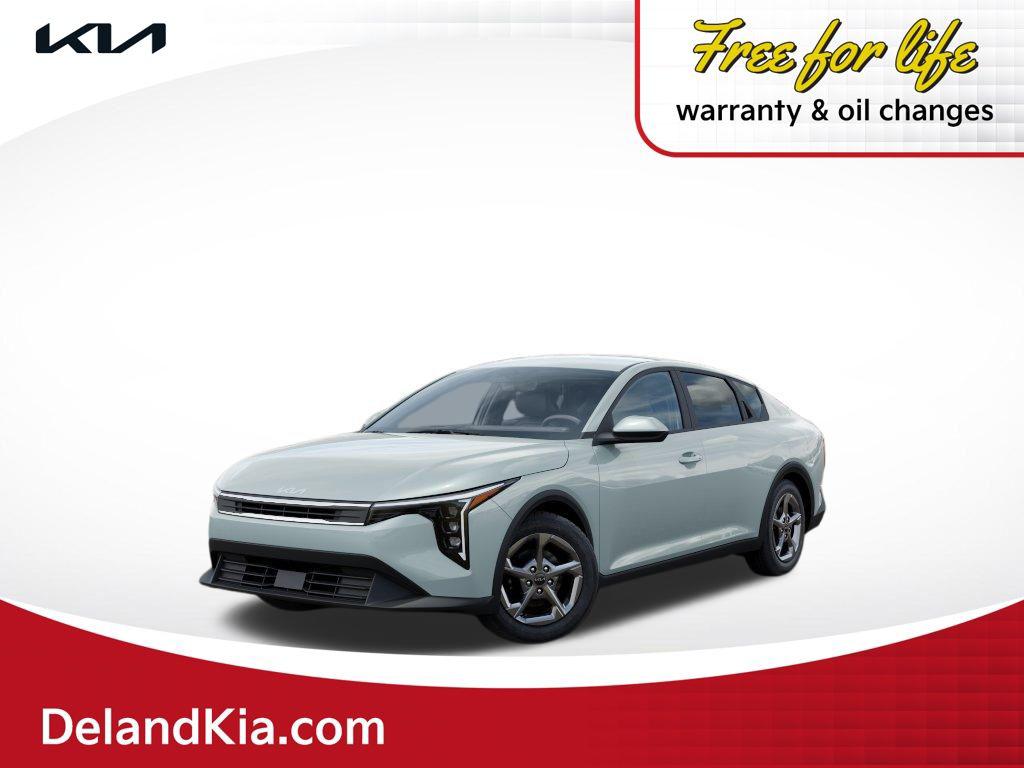 New 2026 Kia K4 LXS