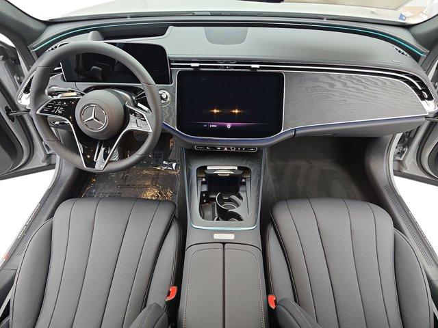 MERCEDES-BENZ E-CLASS - 9