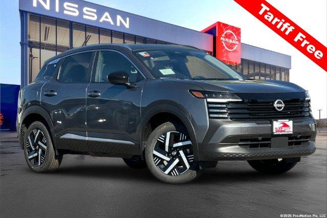 New 2026 Nissan Kicks SV