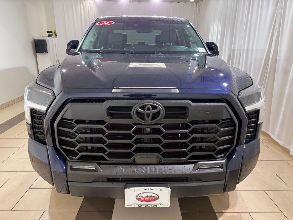 TOYOTA TUNDRA - 7