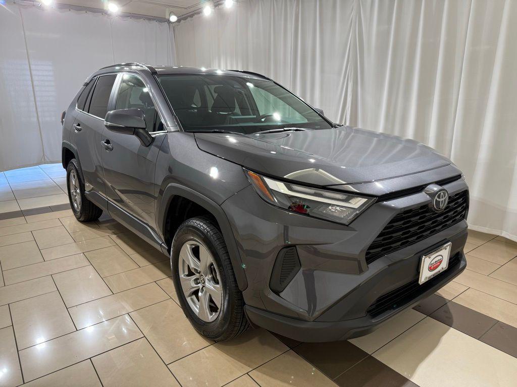 TOYOTA RAV4 - 7