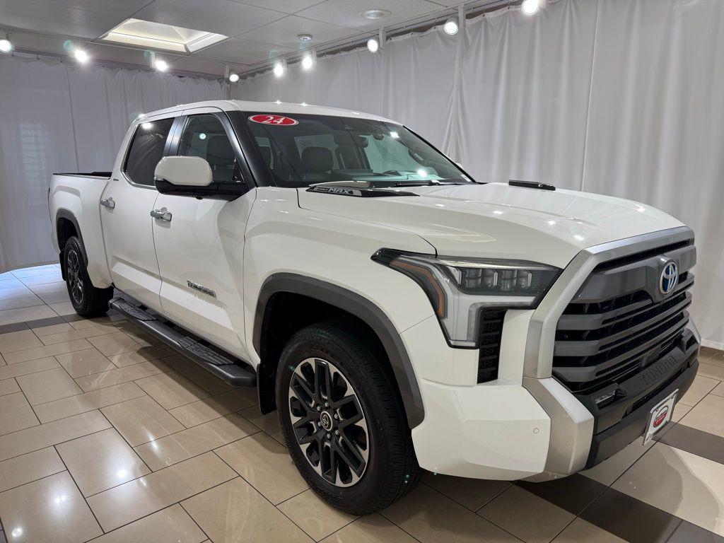 TOYOTA TUNDRA - 7