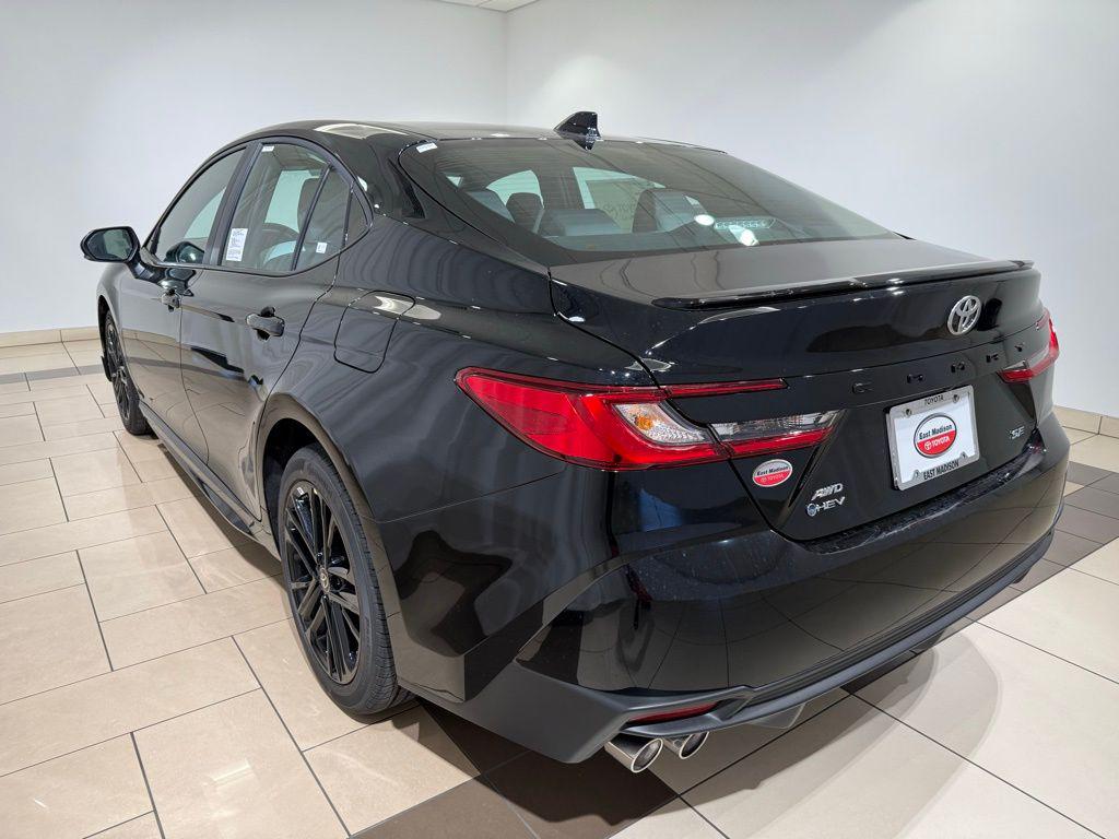 TOYOTA CAMRY - 3