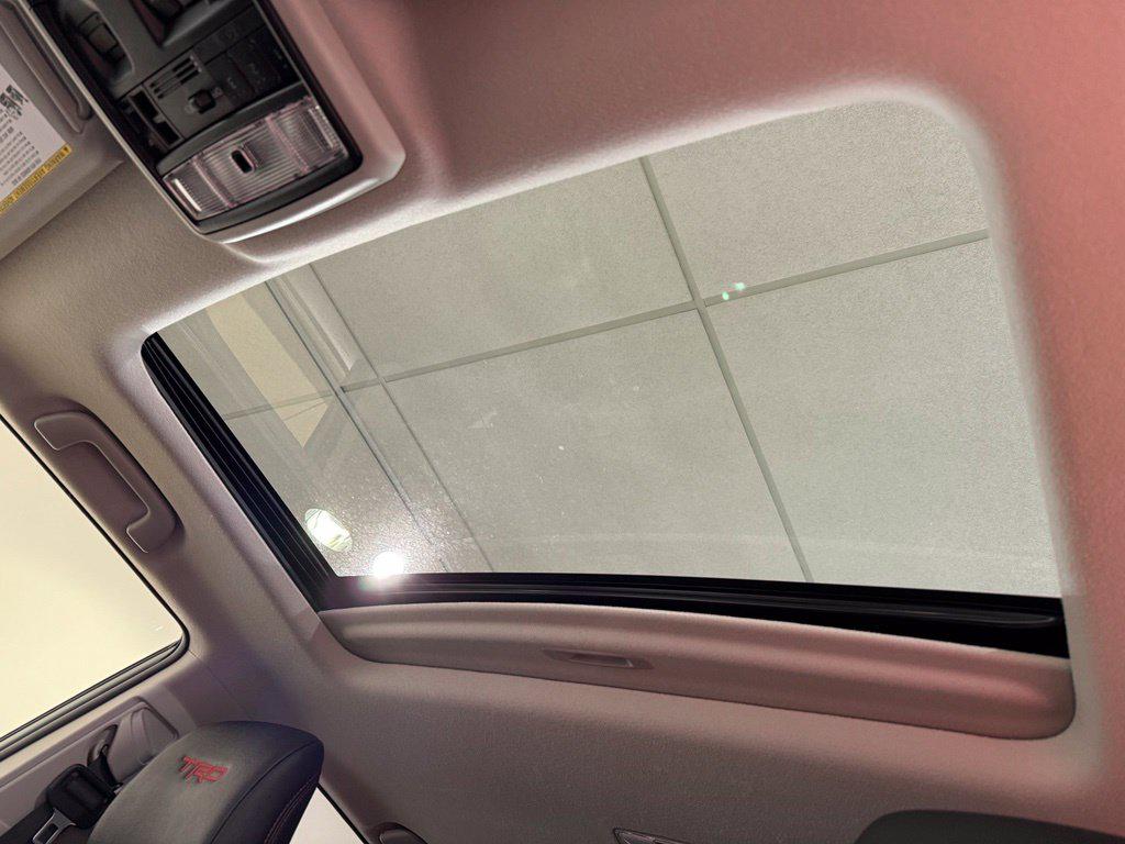 2023 Toyota 4RUNNER TRD OFF ROAD PREMIUM 缩略图 18