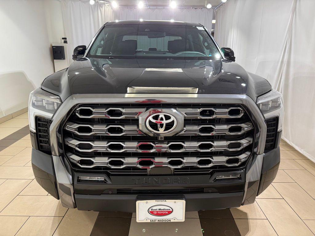 2026 Toyota TUNDRA PLATINUM — фото 8