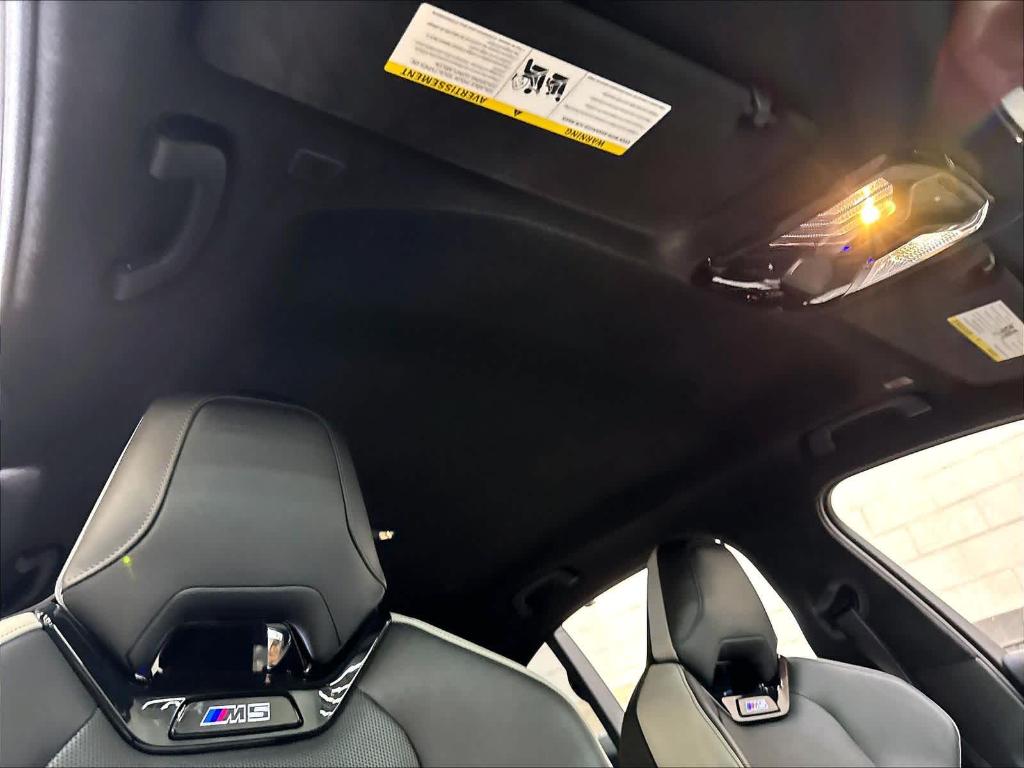 صورة مصغرة 22 لـ 2025 BMW M5 BASE