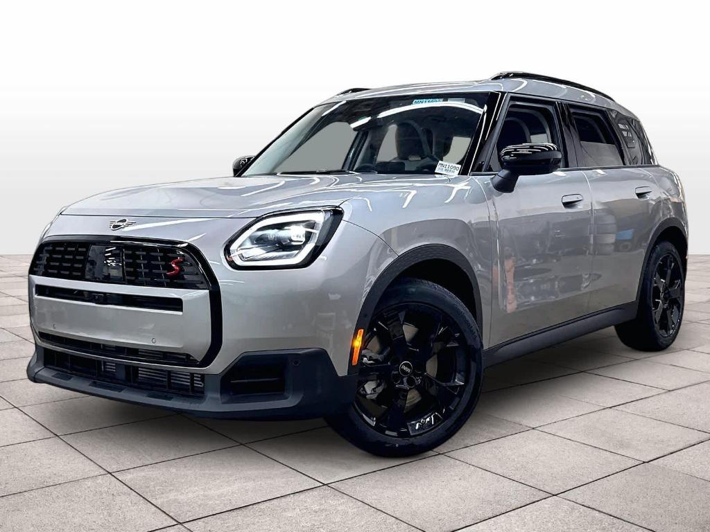 صورة 1 لـ 2027 MINI COUNTRYMAN S