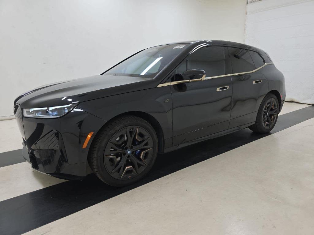 2023 BMW iX M60