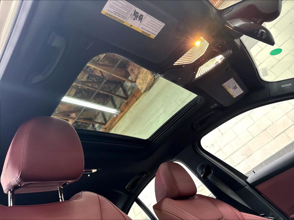 صورة مصغرة 29 لـ 2026 BMW 330 I