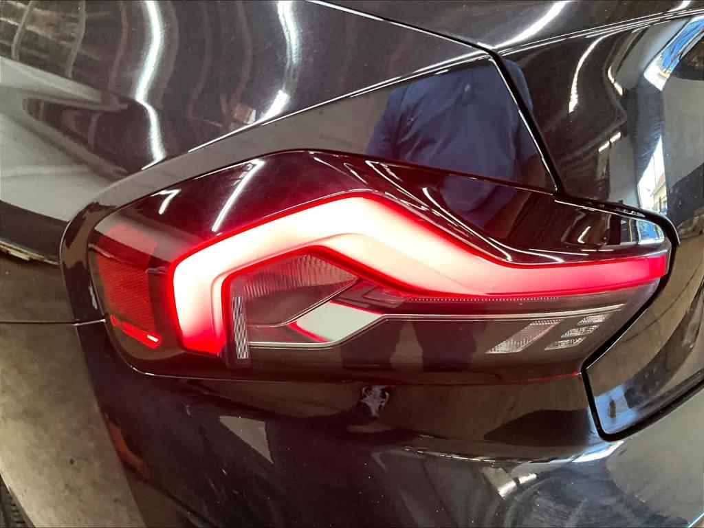 2023 BMW 230 I thumbnail 22