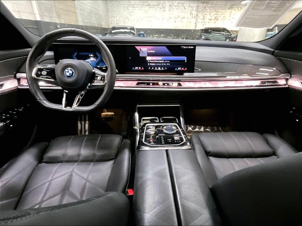 صورة مصغرة 17 لـ 2023 BMW I7 XDRIVE60