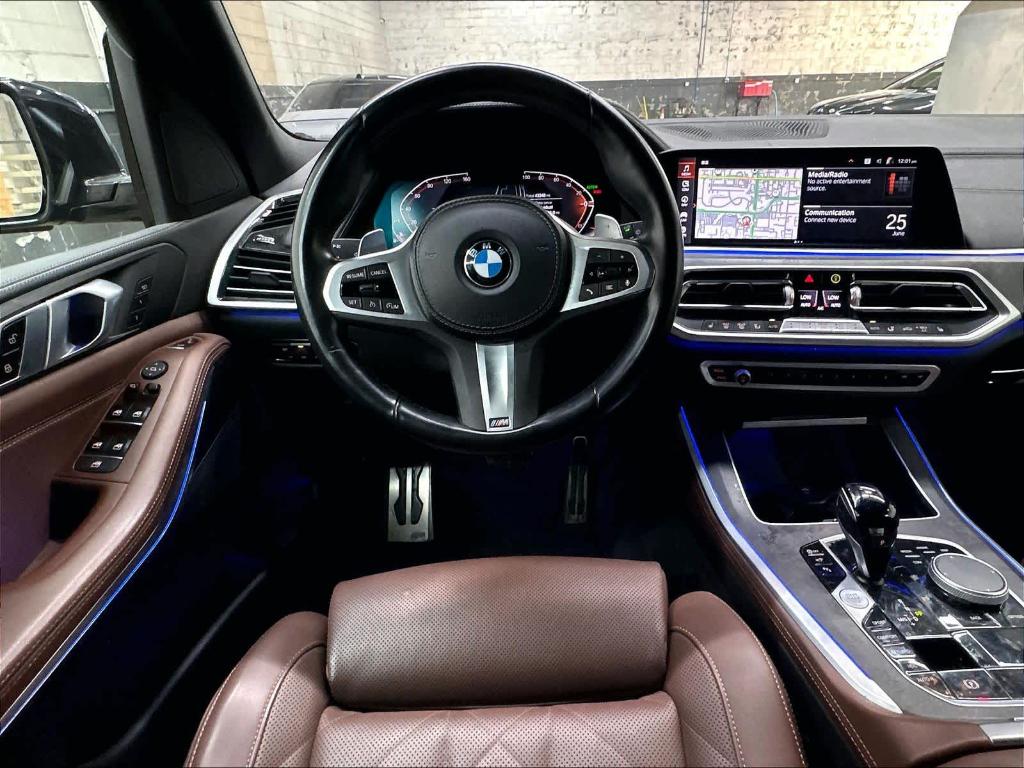 صورة 5 لـ 2023 BMW X5 XDRIVE40I