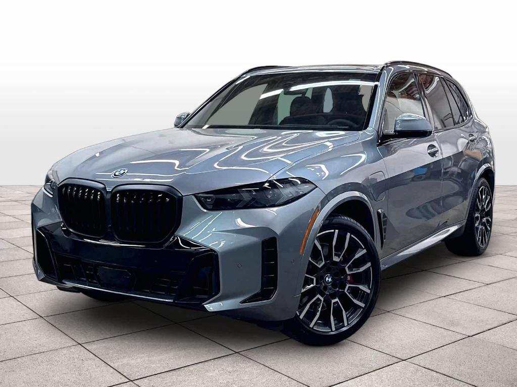 New 2026 BMW X5 PHEV xDrive50e